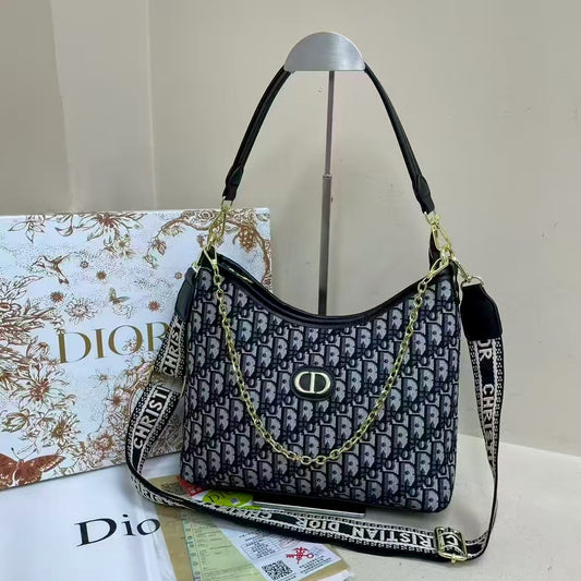 The Montaigne Hobo Bag