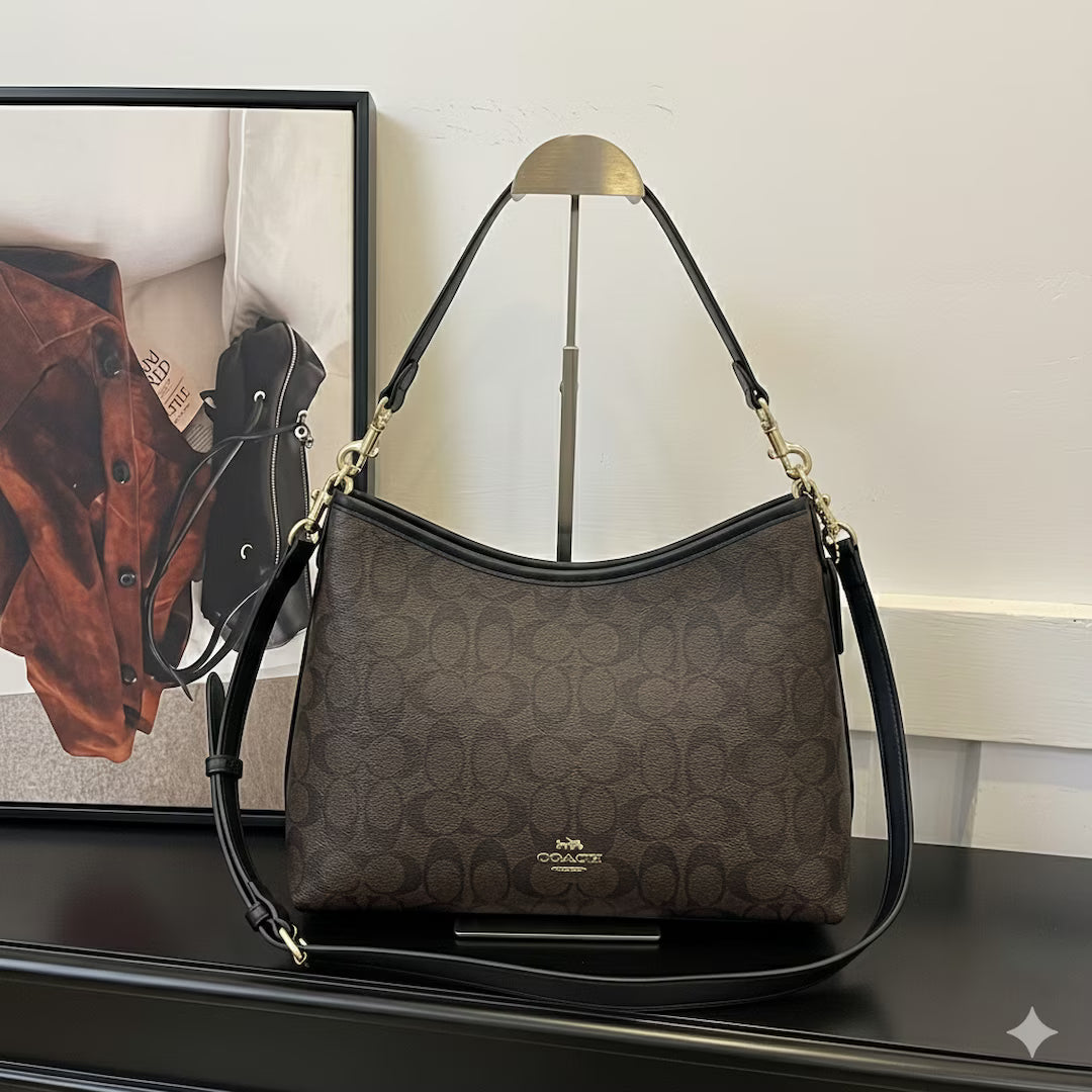 The Laurel Shoulder Bag