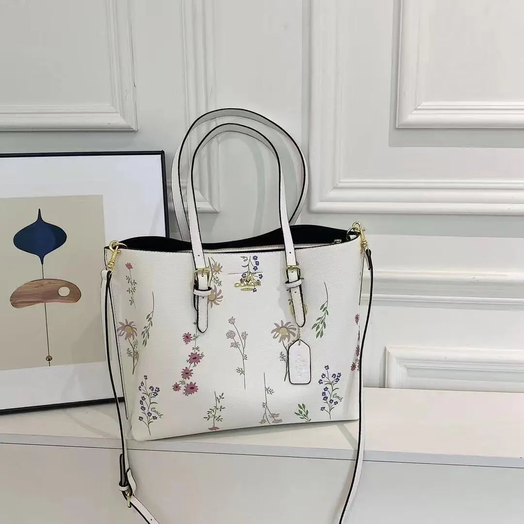 The Tote Bucket Floral Print