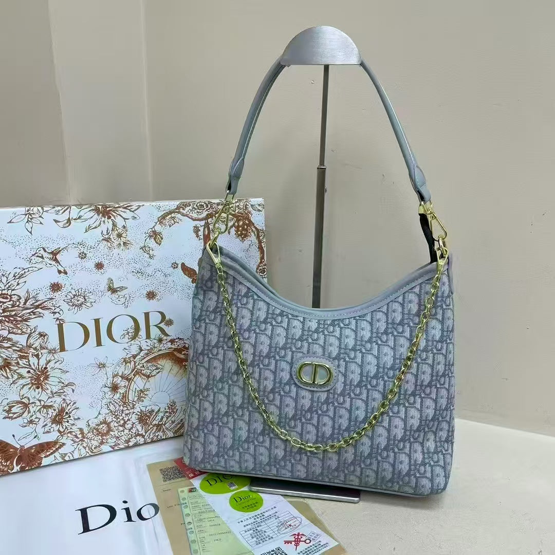 The  Montaigne Hobo Bag